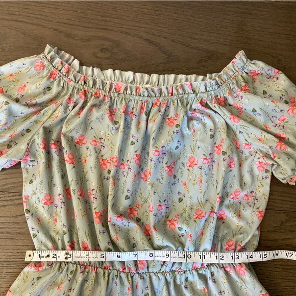 Women’s flared dress with sanity floral print -Large - Picture 3 of 5